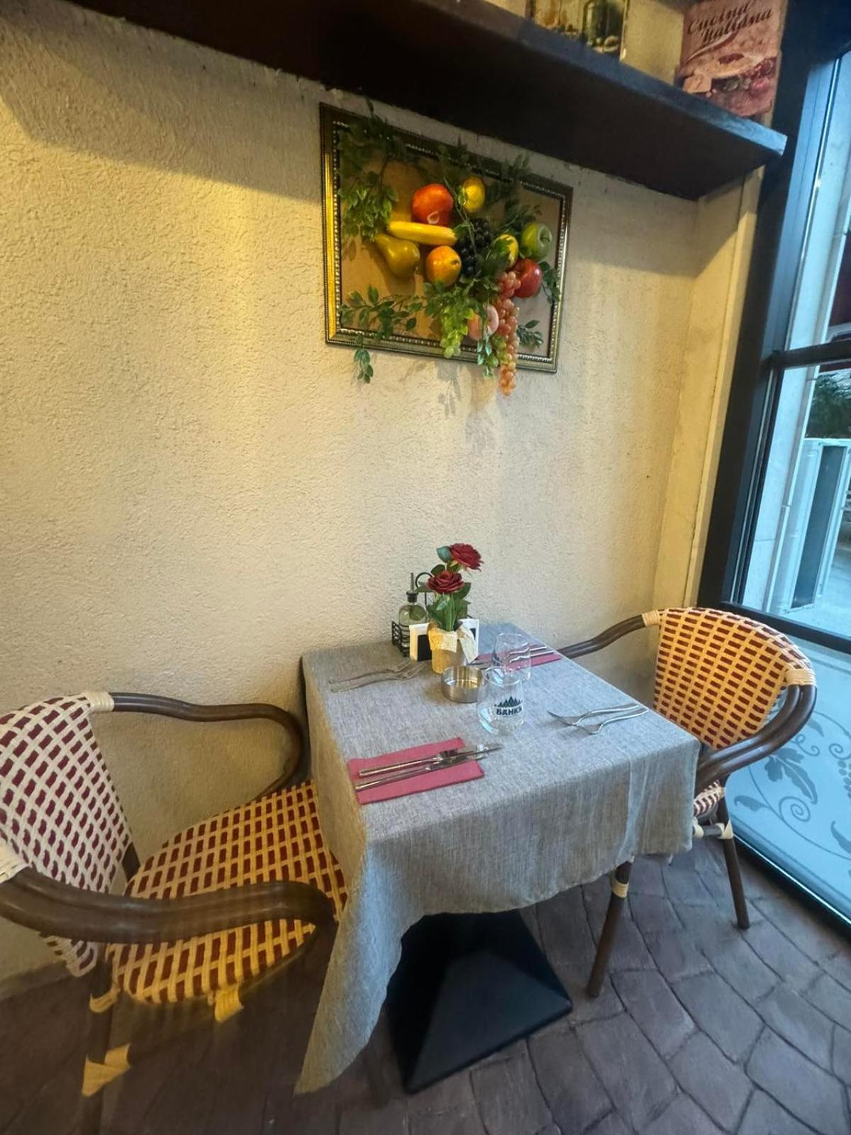 Floral Boutique Hotel Pleven Exterior photo